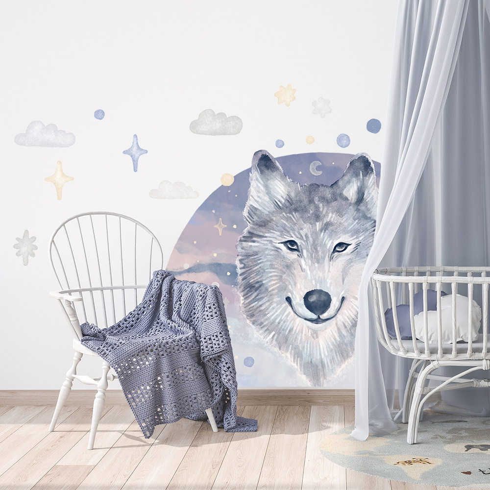 Wolf Wandtattoo über Bett