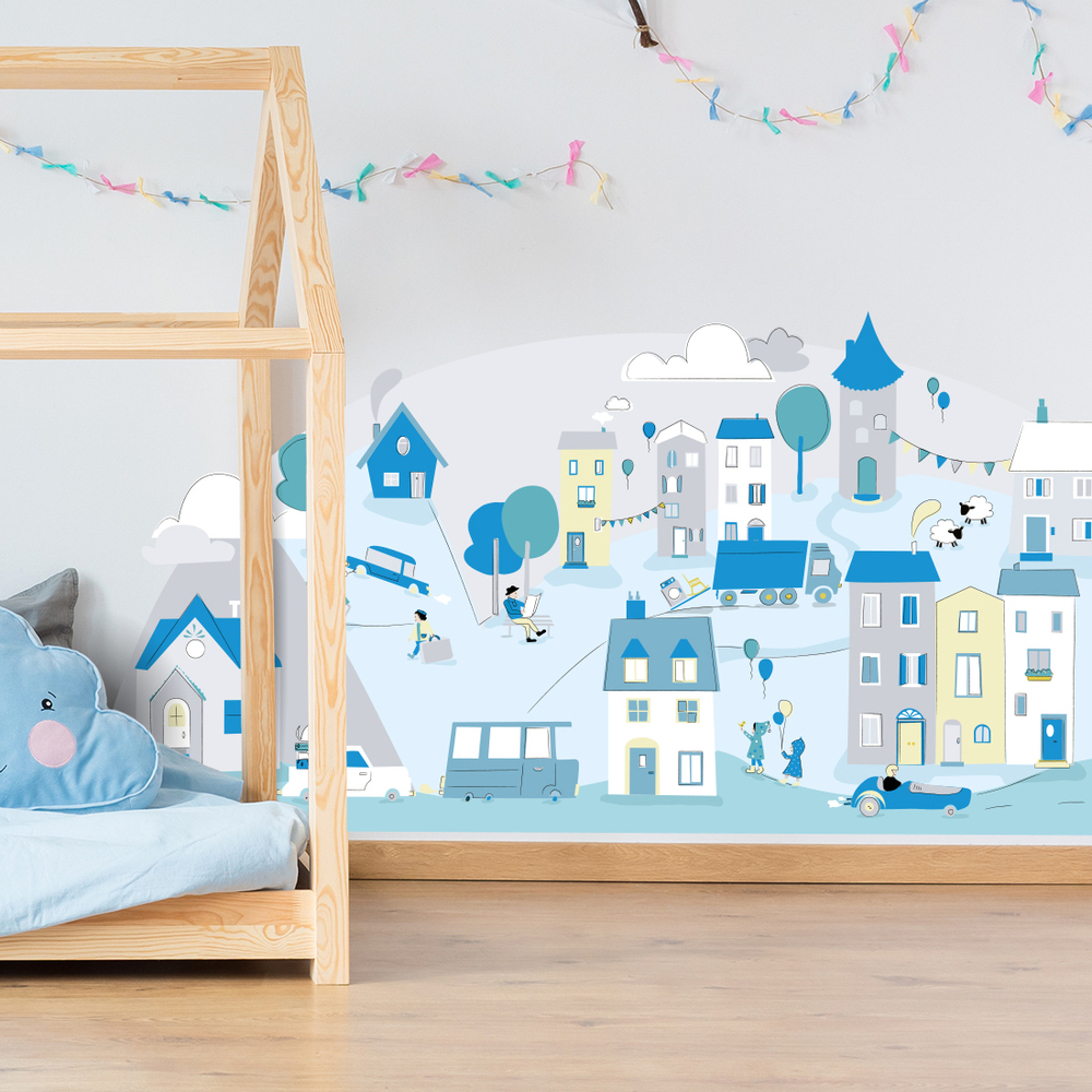 minzfarbenes Kleinstadt Wandtattoo an Kinderzimmerwand