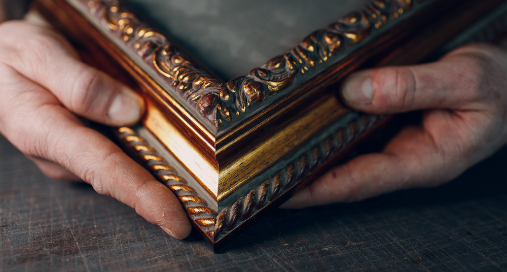 antiker Holzbilderrahmen Serie Exklusiv hochwertiger Luxusrahmen in Gold und Braun