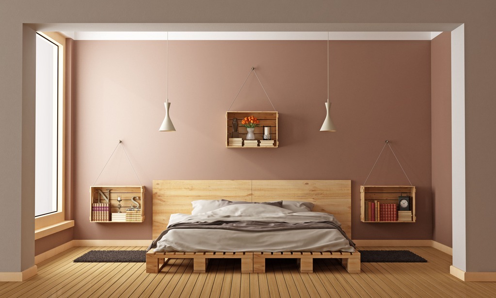 Schlafzimmer mit Farbkombination Holzoptik und Rosa  