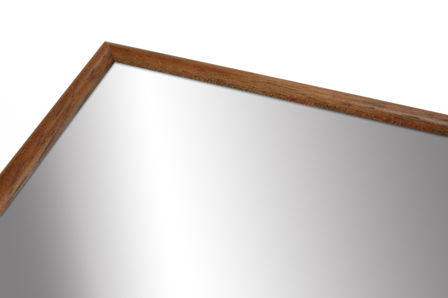 hochwertiges Spiegelglas in braunem Holzbilderrahmen in Holzrahmen eingerahmter Spiegel