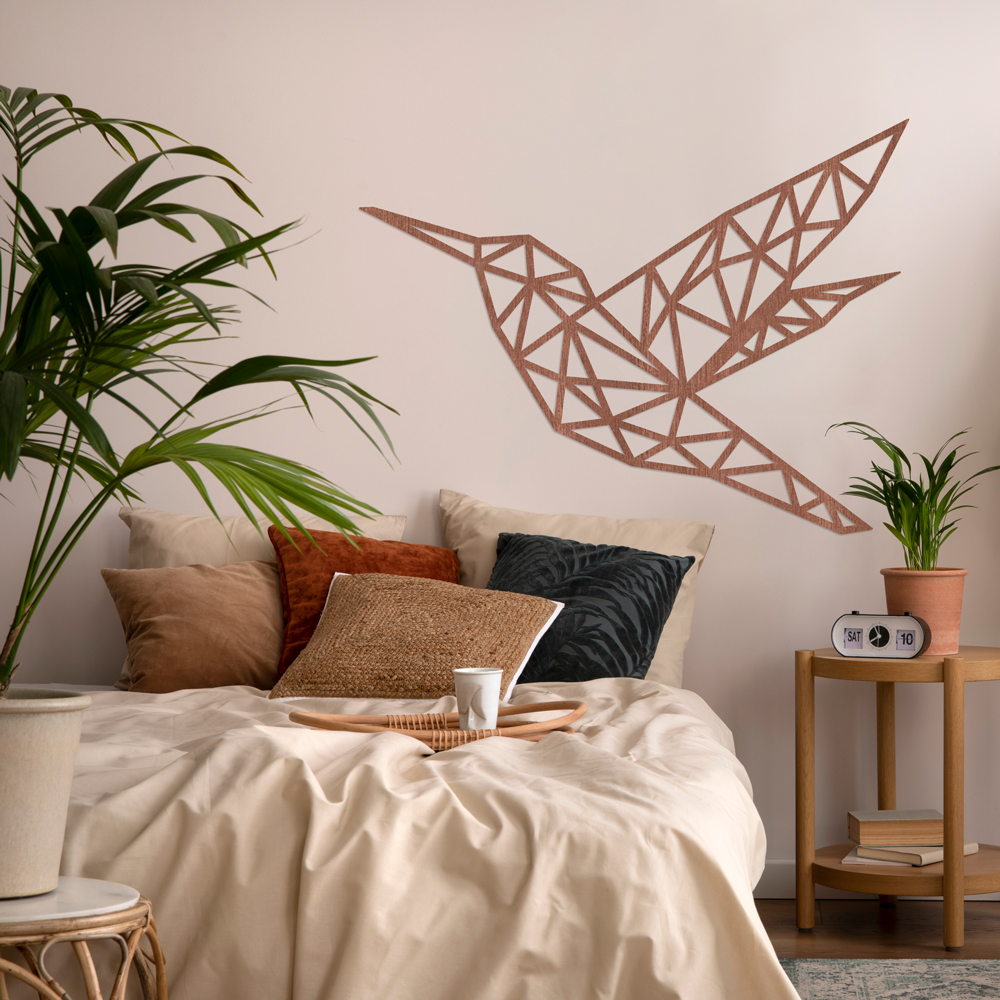 "Origami Kolibri" Wanddeko Holz, Sperrholz mit Mhagoni-Furnier im Schlafzimmer, Detail 2