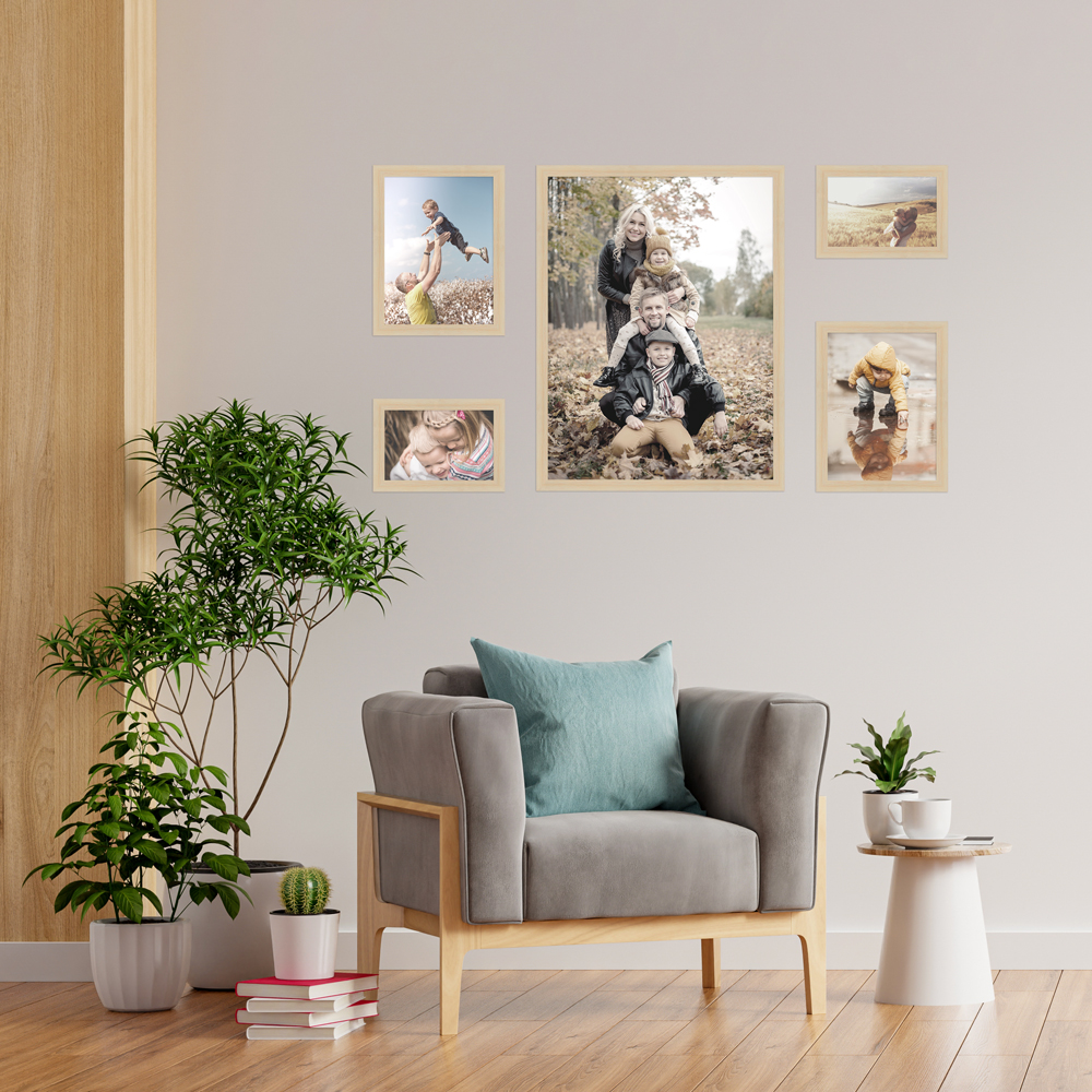 Bilderwand aus Naturfarbenen 5er Bilderrahmen-Set