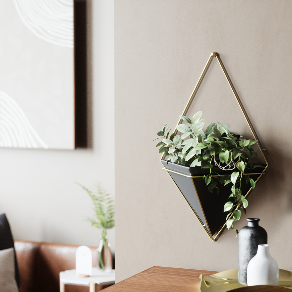 Wohnaccessoire - Wandavse "Trigg" in Schwarz Wohnzimmer dekoriert mit schwarzer Wandvase