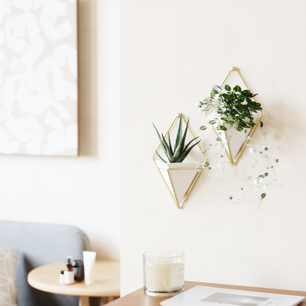 Wohnaccessoire - Wandavsen Set "Trigg" in Weiß Wohnzimmer dekoriert mit weißem 2er Wandvasen Set