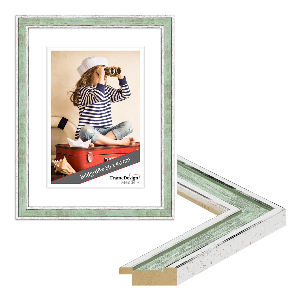 H460 - hellgrüner Holzbilderrahmen im Vintage Stil hochwertiger Bilderrahmen H460 aus Holz in Hellgrün