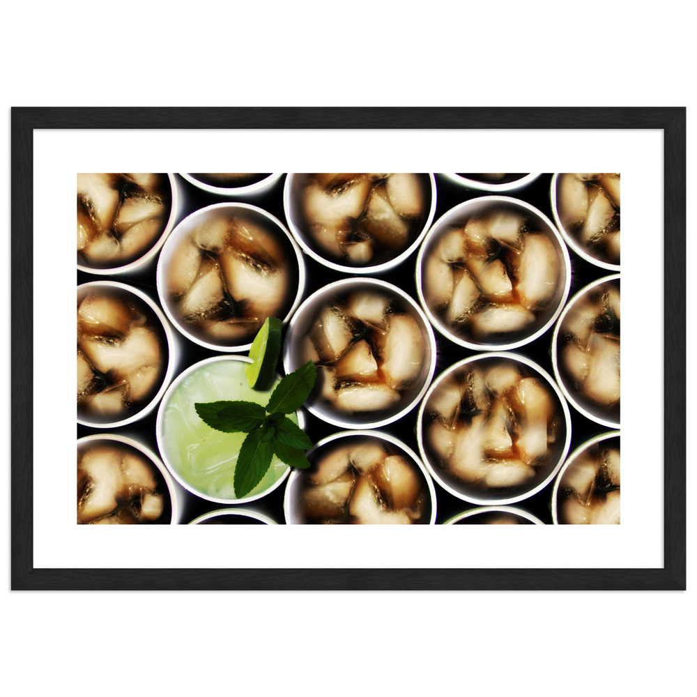 One fancy drink | Poster mit Aluminiumrahmen