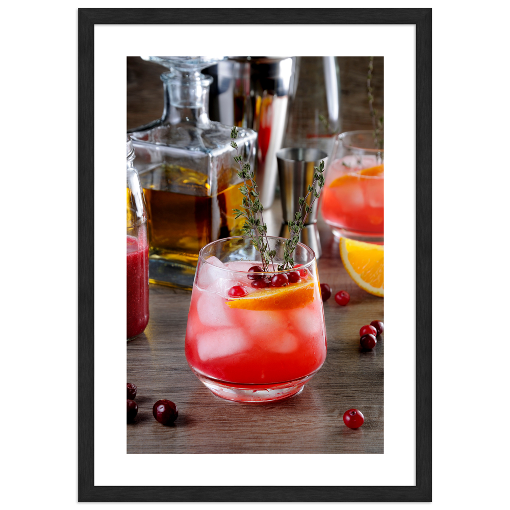 Cocktail Poster "Fruchtige Erfrischung" in schwarzem Rahmen