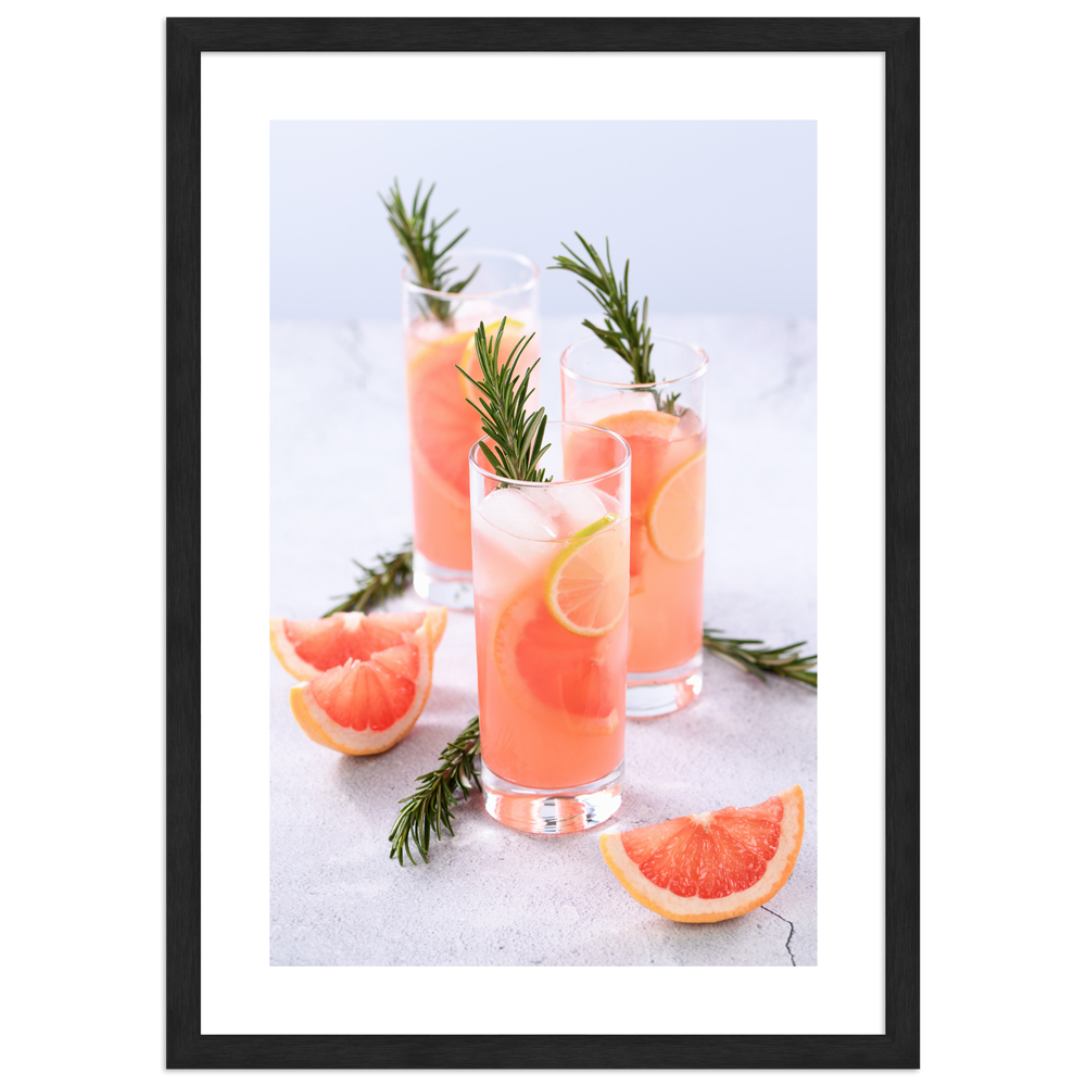 Cocktail Poster "Erfrische Grapefruit" in schwarzem Rahmen