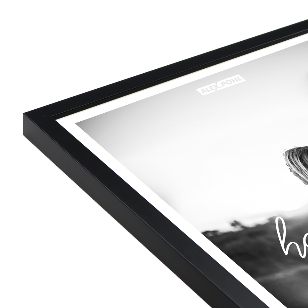 Poster mit Holzrahmen "Happy Life" von Alex Pohl Detailbild des Posters "Happy Life"