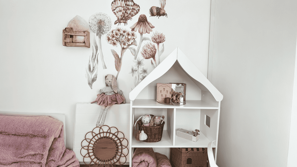 Blumen Wandtattoo Blumen Wandtattoo mit Spielhaus im Kinderzimmer