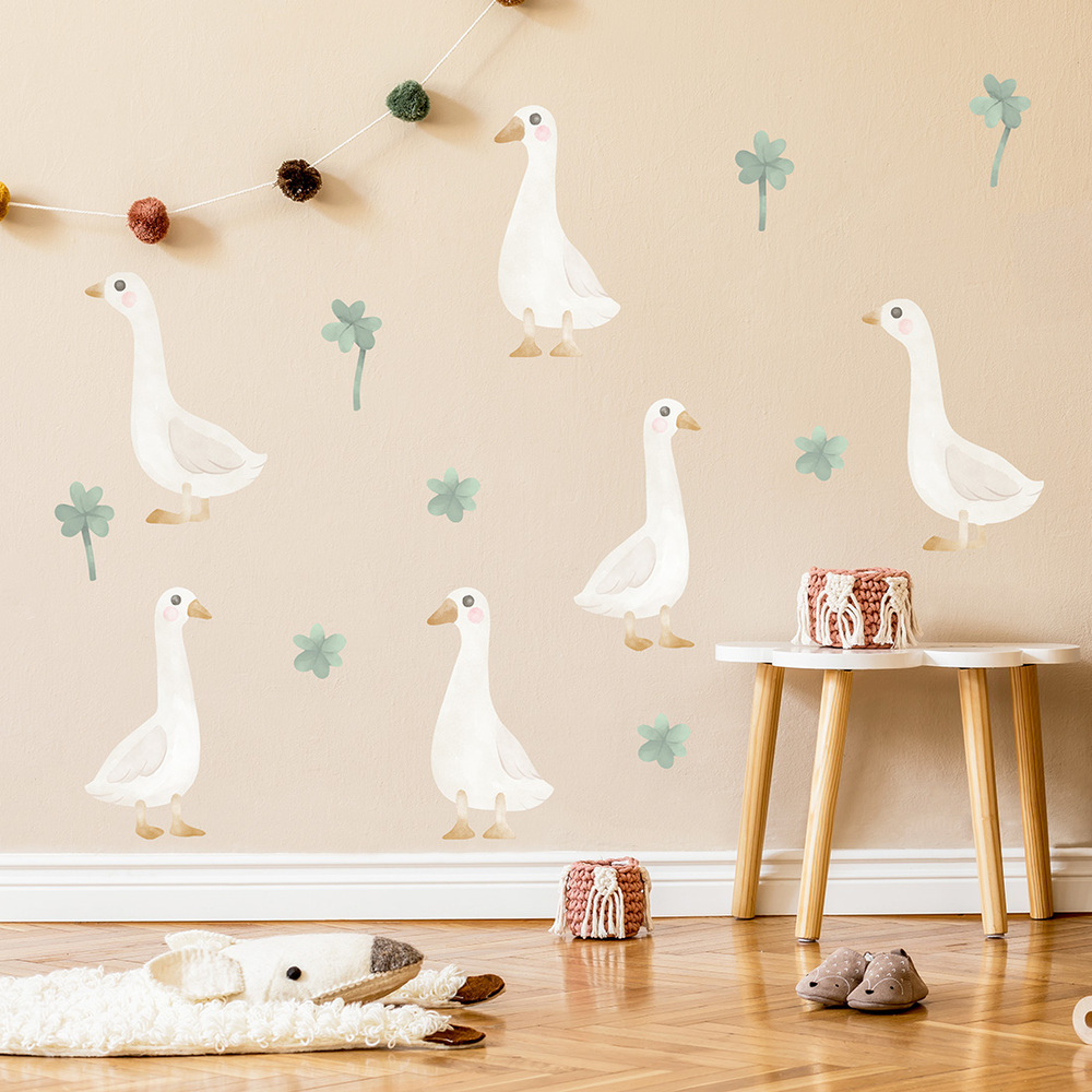 Kinderzimmer dekoriert mit Boho Gänse Sticker